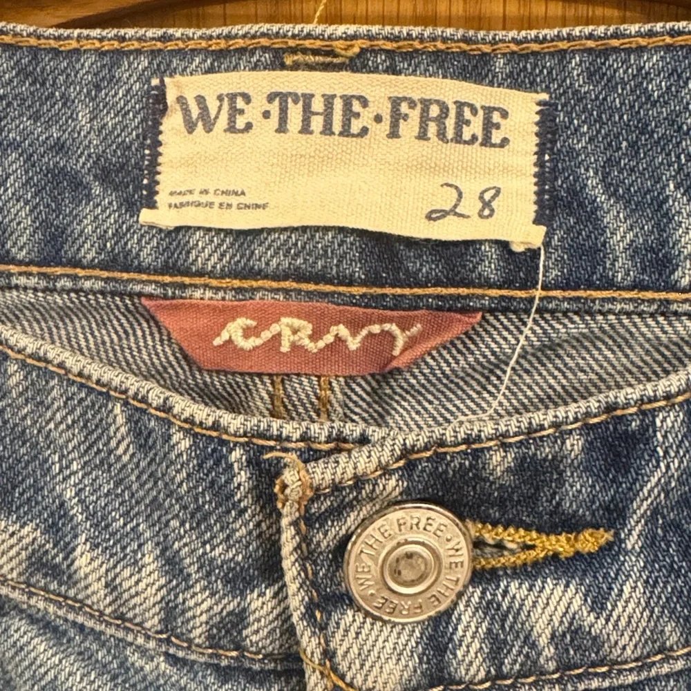 Free People Light Wash Wide Leg Jeans - Picture 6 of 13